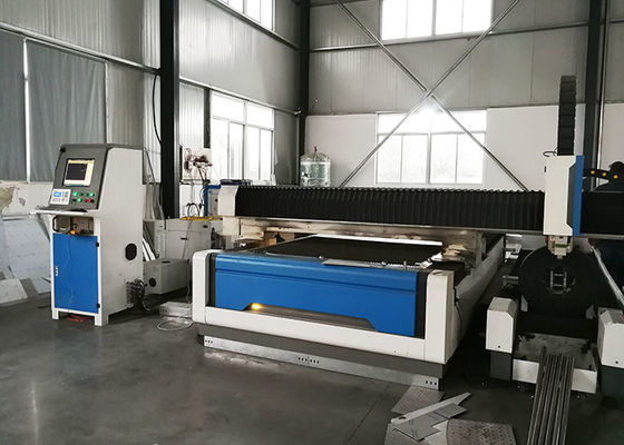 جودة  2KW-40KW Tube and Plate Integrated Fiber Laser Cutting Machine مصنع