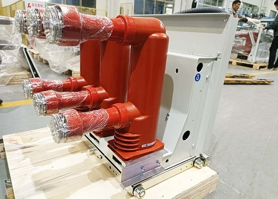 قواطع دوائر الفراغ عالية الجهد قابل للسحب ثلاث مراحل AC 50HZ 1250A 220V