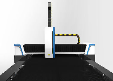 500W الألياف CNC آلة القطع بالليزر 1500 X 3000MM مع Racus IPG مصدر الليزر