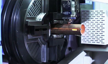 آليّ cnc أنبوب آلة قطع صلب الذى لا يصدأ معدن ليف ليزر 380V / 50Hz