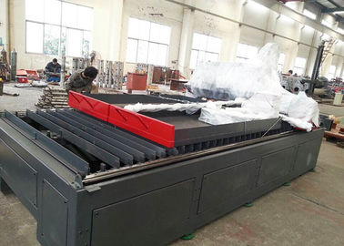 آلة قطع الألواح المعدنية باناسونيك CNC عالية الدقة ، آلة قطع البلازما CNC ذات الشعلة 1