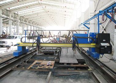 نوع جسري التلقائي CNC آلة قطع البلازما واللهب مع المشاعل قطاع متعددة