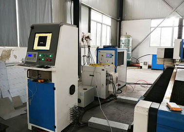 CCC CNC الألياف آلة القطع Laesr 1000W لكلا قطع الأنابيب والصفائح