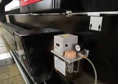 1500X3000mm Hyperthem CNC البلازما آلة قطع الصفائح المعدنية الجدول نوع مع FastCAM